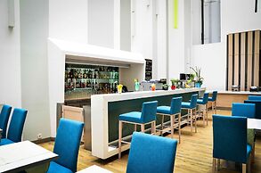Atrium Hotel by Mellow Mood Hotels