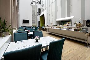 Atrium Hotel by Mellow Mood Hotels