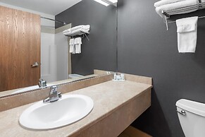 Super 8 by Wyndham Quebec City