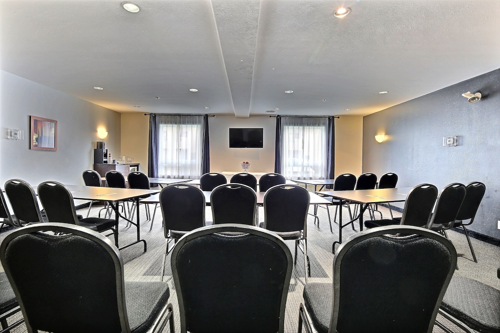 Super 8 by Wyndham Quebec City