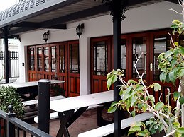 Le Bay Lodge
