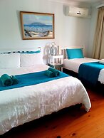 Le Bay Lodge