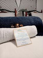 Le Bay Lodge