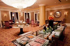 Opera Hotel