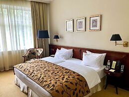 Opera Hotel