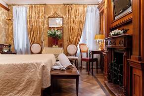 Bellevue Luxury Rooms – San Marco Luxury