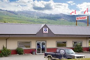 Barriere Motor Inn