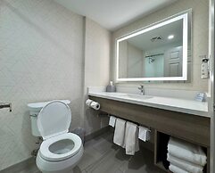 Holiday Inn Express & Suites Brampton by IHG