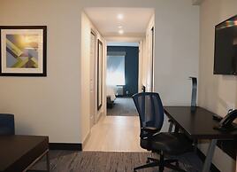 Holiday Inn Express & Suites Brampton by IHG
