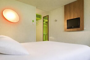 Campanile Valenciennes Ouest - Petite Foret