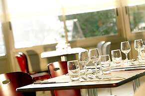 Campanile Epernay Dizy