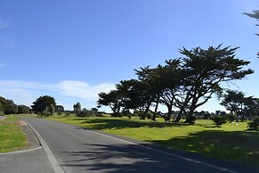 Barwon Heads Resort at 13th Beach