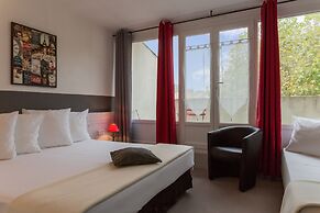 The Originals Access, Hostellerie des Pins