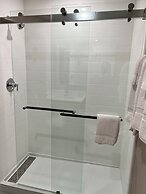 Norland Inn and Suites Roseau
