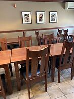 Norland Inn and Suites Roseau
