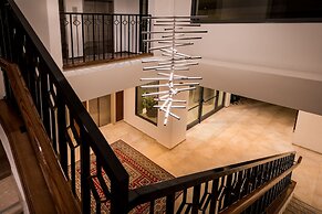 C-Hotel Neve Illan