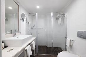 C-Hotel Neve Illan