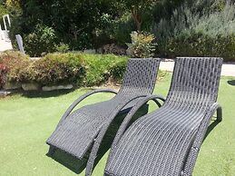 C-Hotel Neve Illan