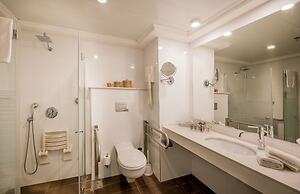 C-Hotel Neve Illan