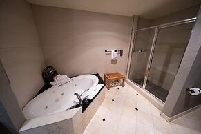 Hard Rock Hotel and Casino Tulsa