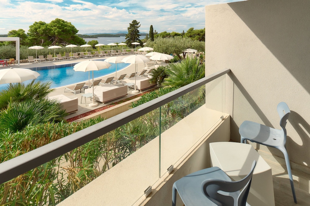 Pharos Hvar Bayhill Hotel