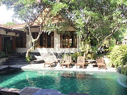 Besakih Beach Hotel