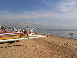 Besakih Beach Hotel