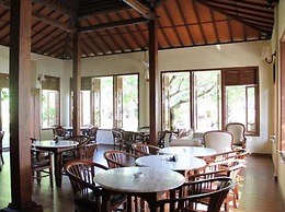Besakih Beach Hotel