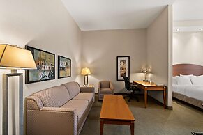 Best Western Plus Orangeville Inn & Suites