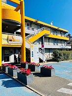 Hotel Première Classe Saint Quentin En Yvelines - Elancourt