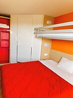 Hotel Première Classe Saint Quentin En Yvelines - Elancourt