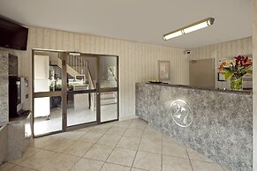 Stay Inn Express Toronto