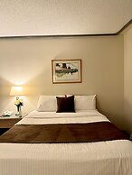 Divya Sutra Plaza and Conference Centre, Vernon, BC