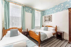 St Athans Hotel