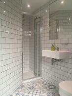 St Athans Hotel