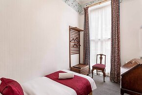 St Athans Hotel