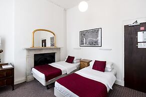 St Athans Hotel