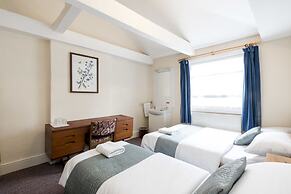St Athans Hotel