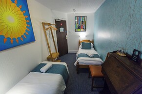 St Athans Hotel