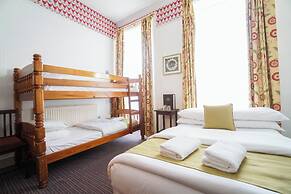 St Athans Hotel