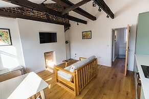 St Athans Hotel
