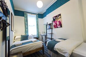 St Athans Hotel