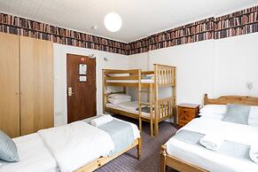 St Athans Hotel