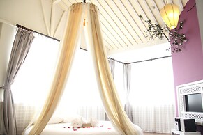 Orchid Hotel