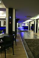 Galaxy Art Hotel