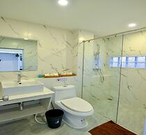 Phuket Airport Hotel