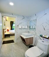 Phuket Airport Hotel