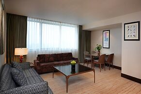 Four Points by Sheraton Shanghai, Daning
