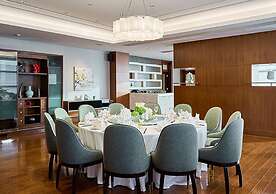 Four Points by Sheraton Shanghai, Daning