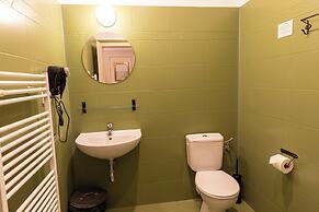 Sir Toby's Midtown - Hostel